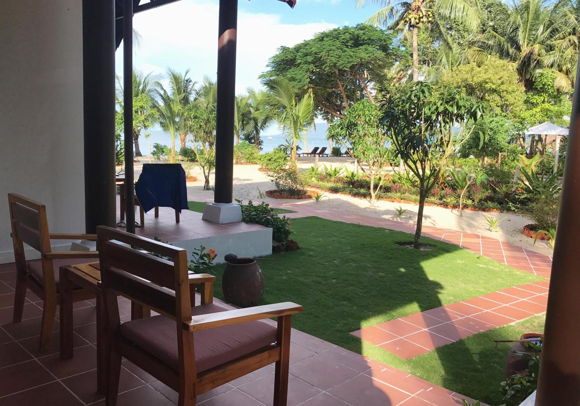 Quarto Família com Vista do Mar