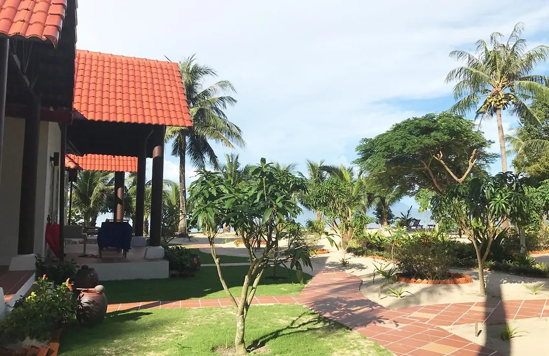 Peppercorn Beach Resort-1